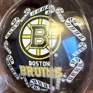 NHL Boston Bruins Glass Christmas Ornament NEW!